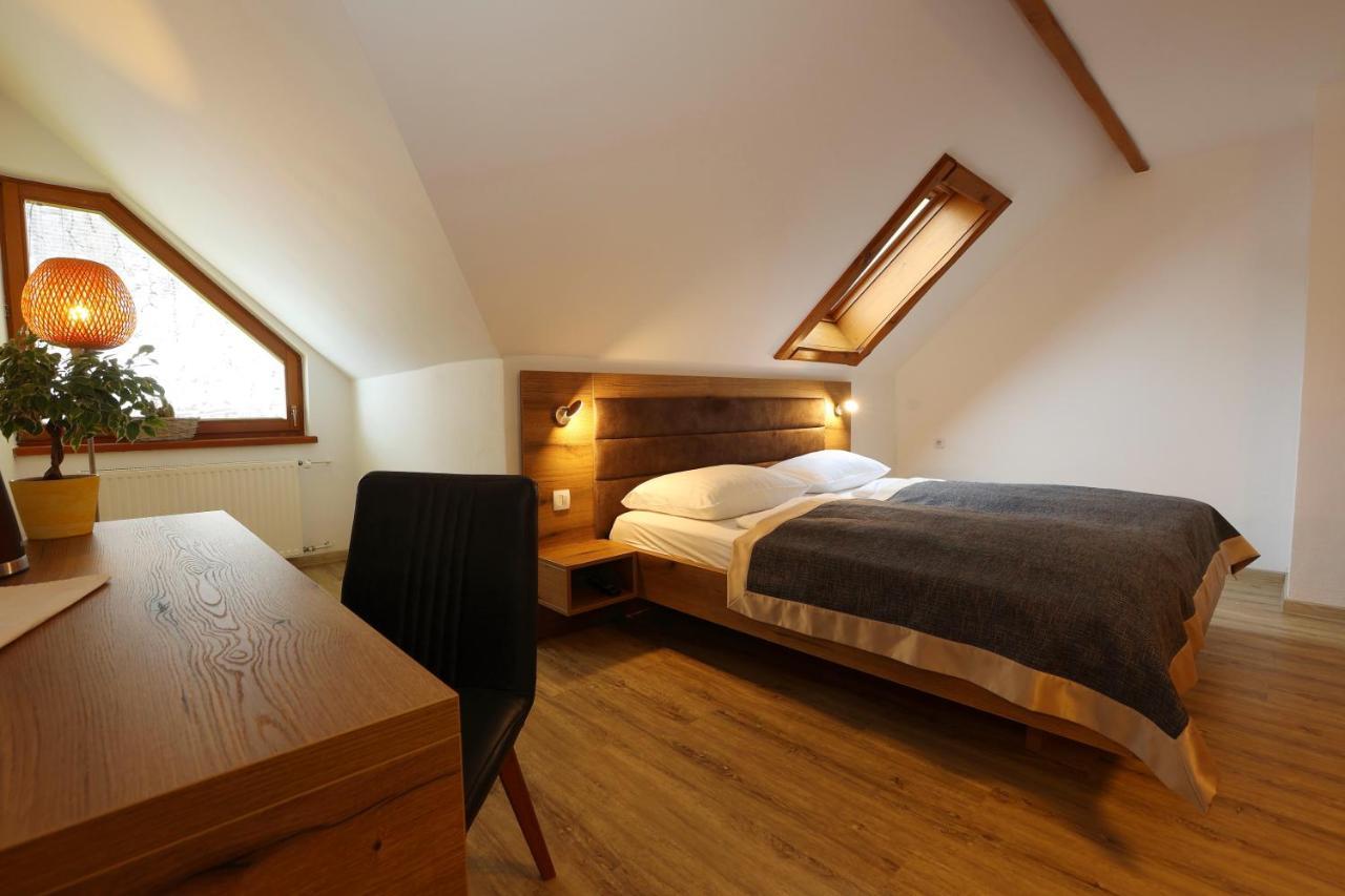 Vila Edelweiss Rooms&App Kranjska Gora Exterior photo