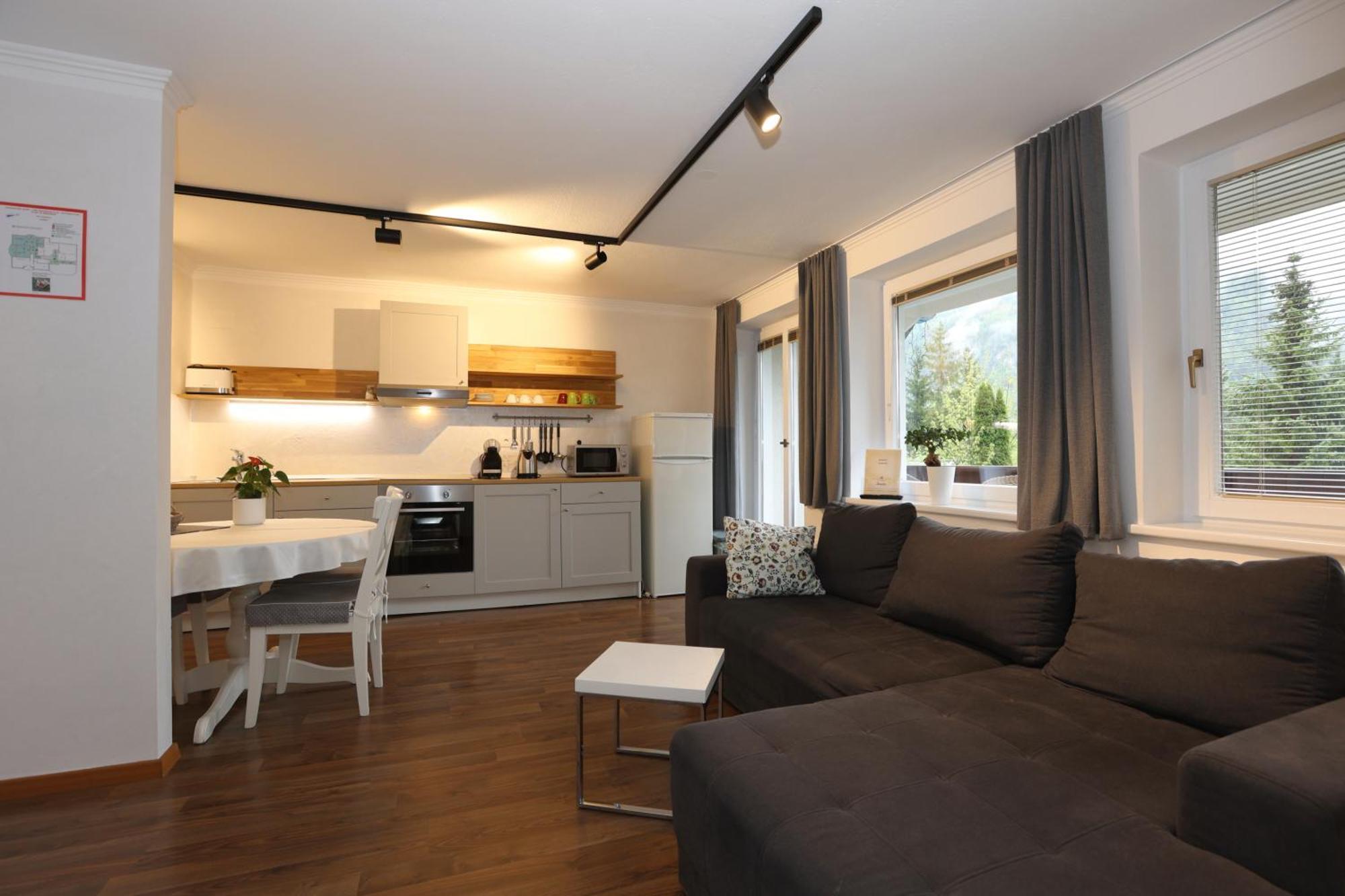 Vila Edelweiss Rooms&App Kranjska Gora Exterior photo